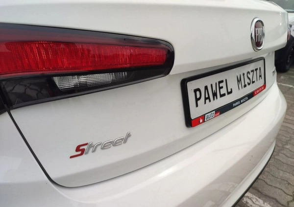 Fiat Tipo cena 52900 przebieg: 51765, rok produkcji 2019 z Karpacz małe 379